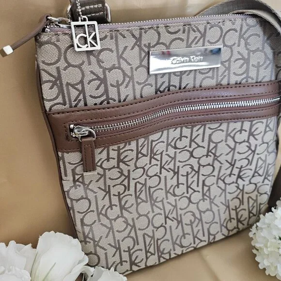 Calvin Klein CK Logo Crossbody Bag Beige Brown Multi Pocket Organizer NWOT - Picture 4 of 12